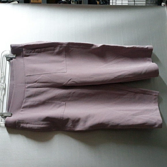32 Degrees Size M (SKU 527) - Picture 1 of 1